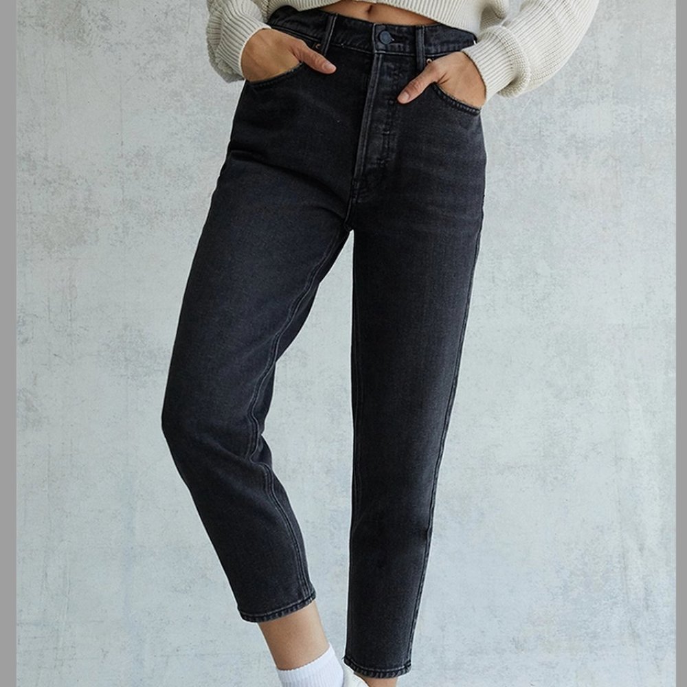 NWOT PacSun Black Ultra High Waisted Slim Fit Jeans 28